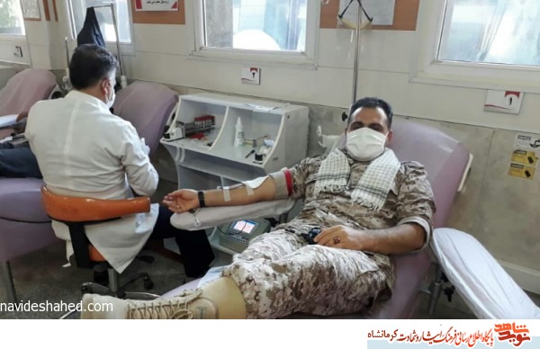 عشایر بسیجی کرمانشاه خون اهدا کردند