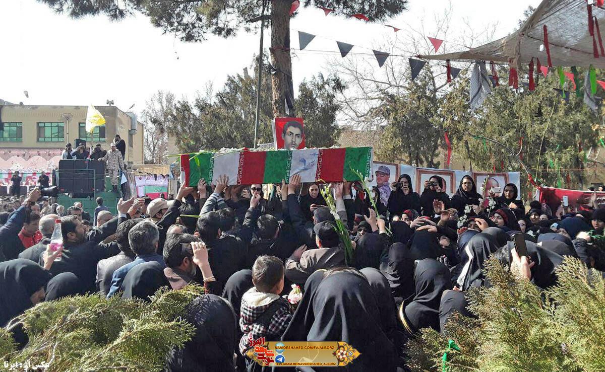 تشییع پیکر 6 شهید گمنام دفاع مقدس در استان البرز تشییع پیکر 6 شهید گمنام دفاع مقدس در استان البرز