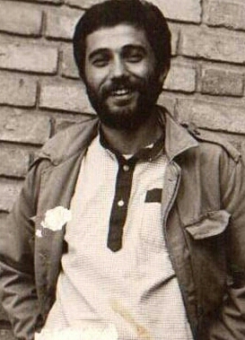 عباس مانند نسیم خنکی بود که در برهه ای از زمان وزید و رفت ... عباس مانند نسیم خنکی بود که در برهه ای از زمان وزید و رفت ...