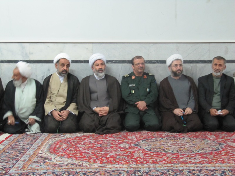 تصاویر/ دیدار فرمانده سپاه نینوا با روحانیون گلستانی مقیم قم تصاویر/ دیدار فرمانده سپاه نینوا با روحانیون گلستانی مقیم قم