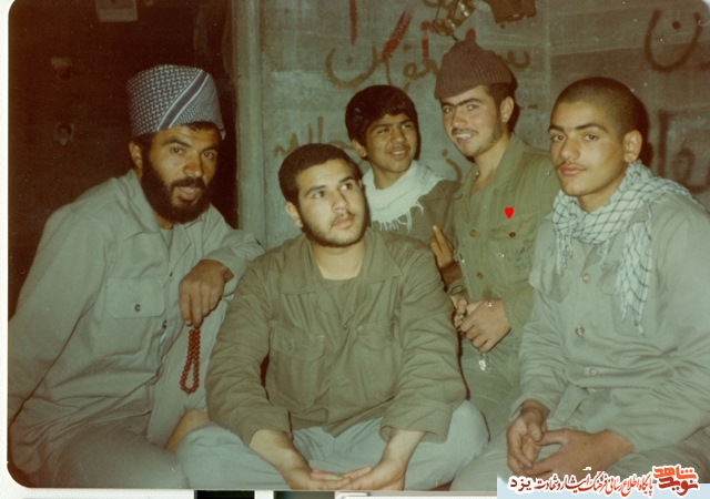 شهید حسینی فرد در قاب تصویر شهید حسینی فرد در قاب تصویر