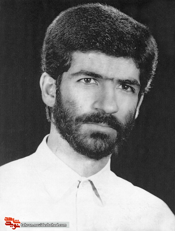 تشنه شهادت بود/ شهید مجید عزیزی تشنه شهادت بود/ شهید مجید عزیزی