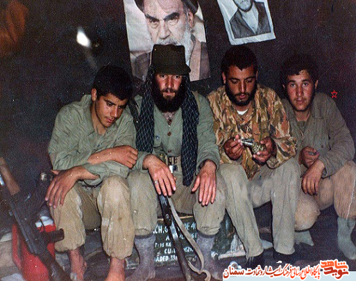 آلبوم عکس شهید محمد حسن اقبالیه آلبوم عکس شهید محمد حسن اقبالیه