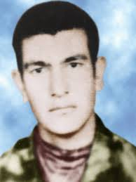 نگاهی به زندگینامه شهید محمد غمخواری نگاهی به زندگینامه شهید محمد غمخواری