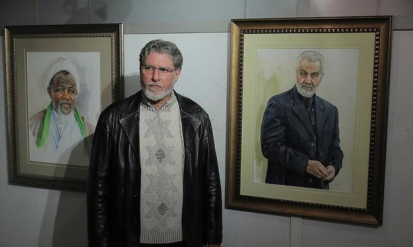 چشمان این مرد قابی از شهداست + عکس چشمان این مرد قابی از شهداست + عکس