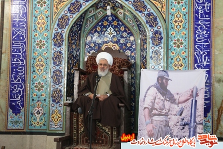 یادواره 266 شهید فصل پاییز شهرستان اردبیل برگزار شد یادواره 266 شهید فصل پاییز شهرستان اردبیل برگزار شد