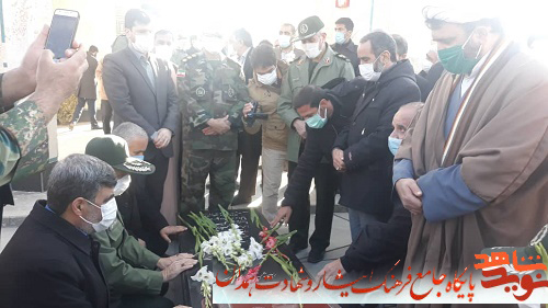 گلزار شهدای همدان گلباران شد گلزار شهدای همدان گلباران شد