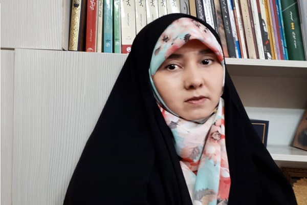 «روایت بیقراری» با اعتماد به نوقلمان نوشته شد «روایت بیقراری» با اعتماد به نوقلمان نوشته شد
