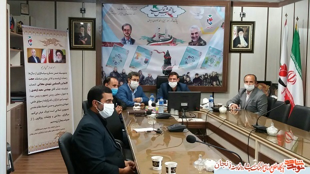 گزارش تصویری/ رونمایی از کتاب 