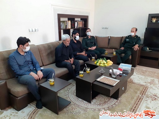 سری دوم/ دیدار با خانواده شهدای شهرستان ابهر در هفته دفاع مقدس