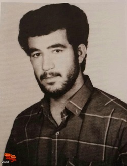 انقلاب با پشتیبانی مردم استوار و پابرجا است