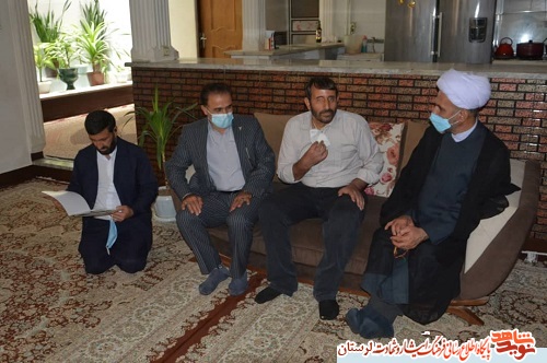 گزارش تصویری/ دیدار مسئولین با خانواده شهدا و ایثارگران کوهدشت