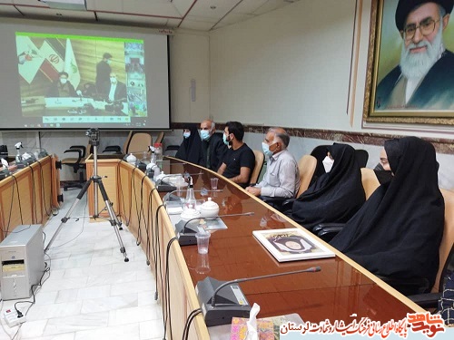 گزارش تصویری/ تجلیل از خانواده شهدای مدافع حرم، مدافع سلامت و فعالین فضای مجازی