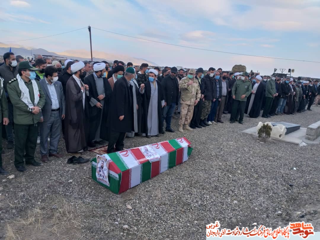گزارش تصویری/ تشییع و خاکسپاری شهید علی سلطانپور در ماکو