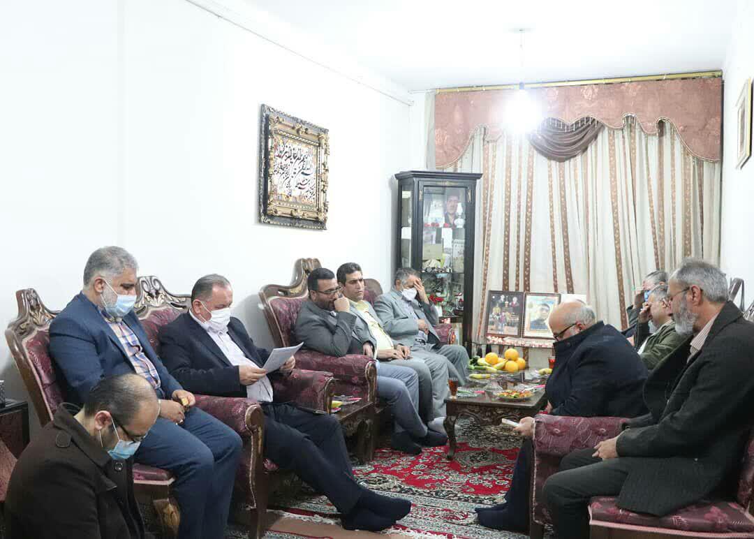 جوانان باید احیاگر آرمان‌های شهدا باشند
