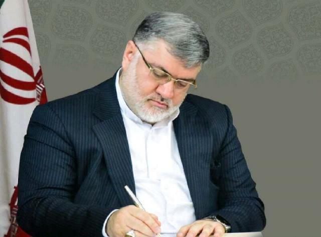 استاندار آذربایجان غربی « هفته هنر انقلاب اسلامی » را تبریک گفت