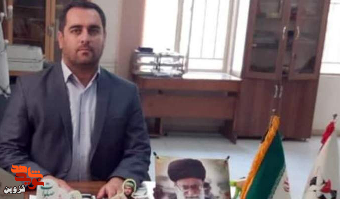 تصاویر ۶۰ شهید در معابر بخش شال نصب شد