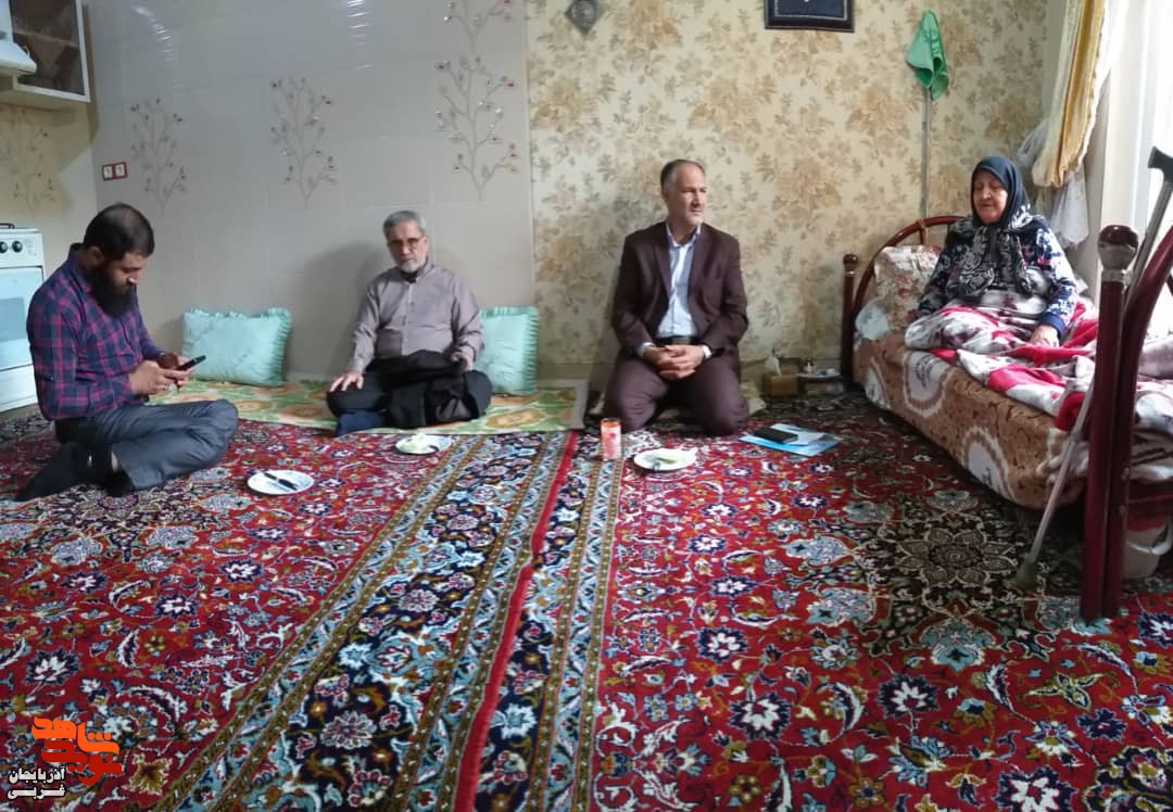 دیدار با خانواده شهید و جانباز 70 درصد سادات