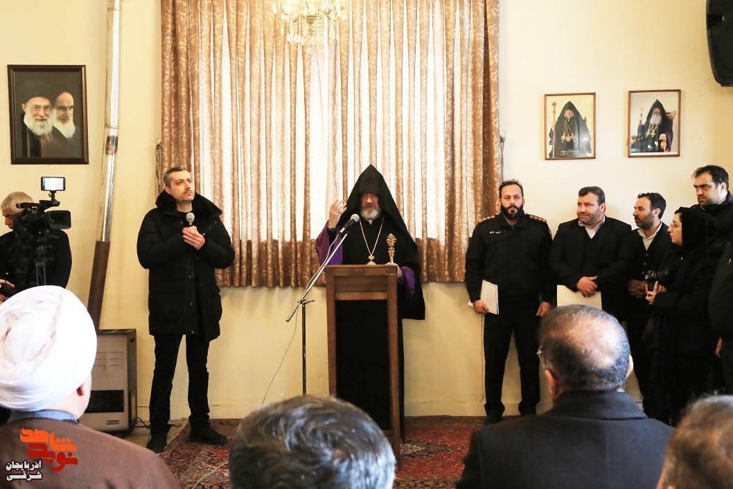 برگزاری آئین عطرافشانی شهدای ارامنه برگزاری آئین عطرافشانی شهدای ارامنه