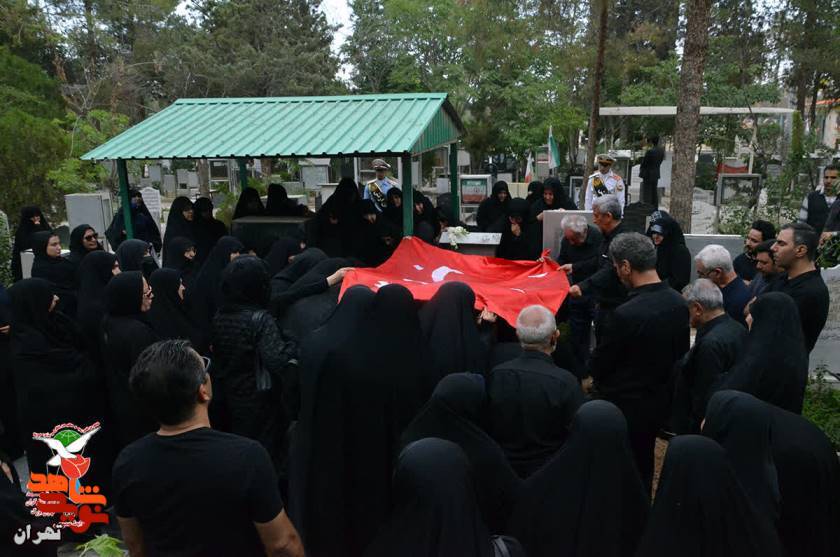 تشییع پیکر همسر شهید امیر سپهبد علی صیاد شیرازی