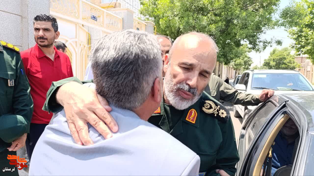 دیدار جانشین فرمانده سپاه قدس با خانواده شهید مدافع حرم «قدرت اله عبدیان»