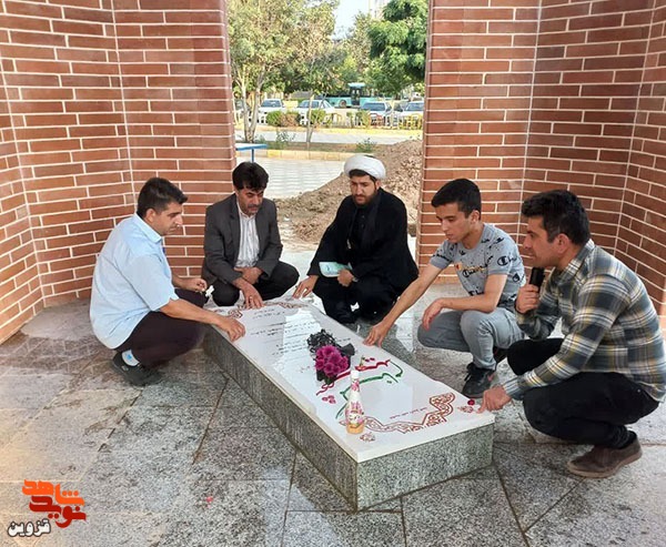 مزار شهید گمنام در الوند غبارروبی شد