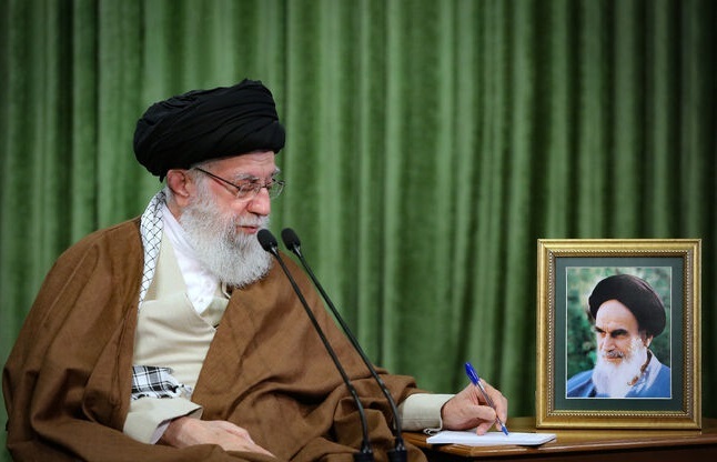 نیاز مهم امروز جهان: نظام عادلانه ملّی و بین‌المللی اسلامی