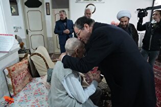 دیدار استاندار آذربایجان‌غربی با خانواده معظم...