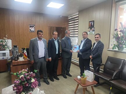 دیدار مدیرکل بنیاد شهید و امورایثارگران آذربایجان غربی با مدیران مدارس شاهد ارومیه