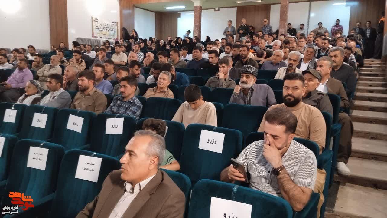 مراسم گرامیداشت دهه امامت و ولایت با حضور خانواده ایثارگران در سردشت