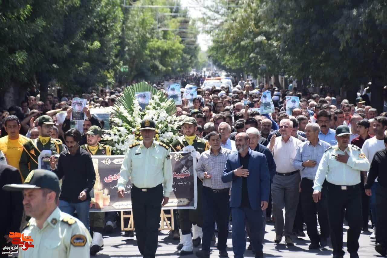 برگزاری آیین تشییع و خاکسپاری پیکر شهید مدافع وطن در گلزار مطهر شهدای میاندوآب