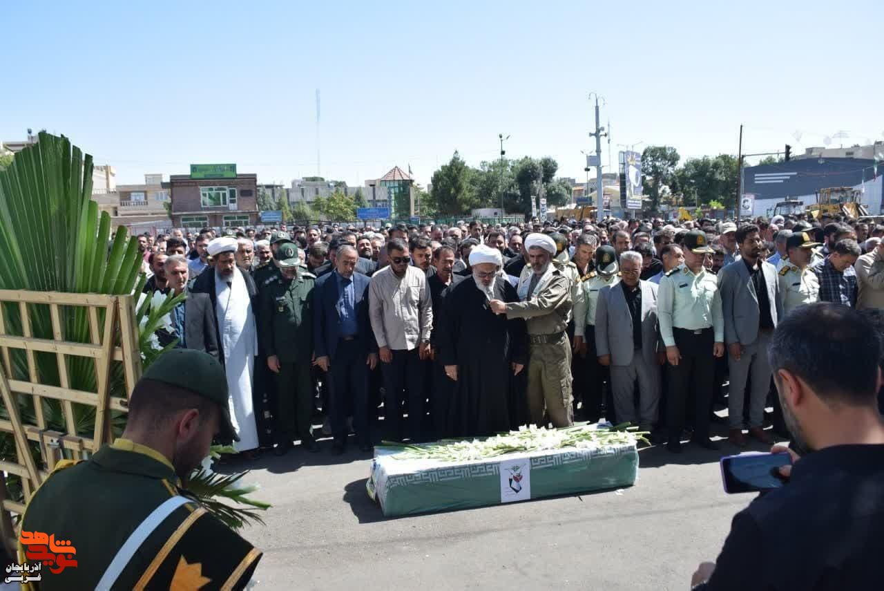 برگزاری آیین تشییع و خاکسپاری پیکر شهید مدافع وطن در گلزار مطهر شهدای میاندوآب