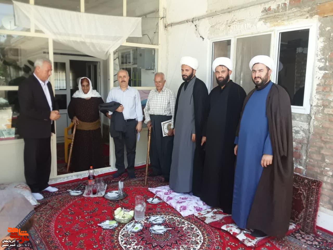 دیدار از خانواده های معظم شهداء با حضور معاون محترم مدیرکل سازمان تبلیغات اسلامی استان آذربایجان غربی
