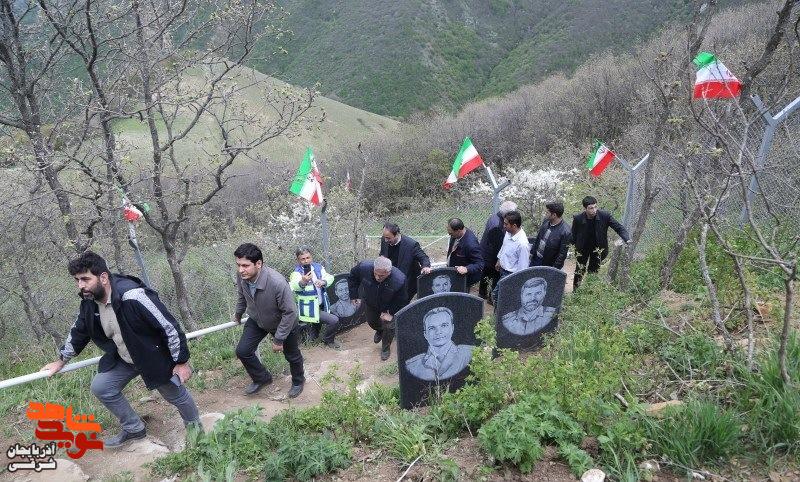 دیزمار؛ قطعهای از ایران که بوی خدمت میدهد دیزمار؛ قطعهای از ایران که بوی خدمت میدهد
