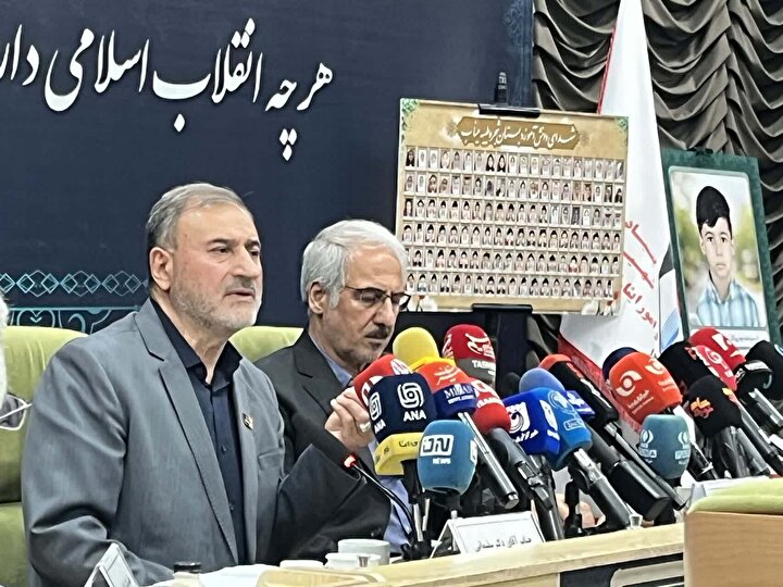 اجرای پویش «سلام شهید» در میادین و عرصه‌های مختلف/  برنامه‌ها و تولیدات فرهنگی و هنری جلوه‌ای از هم‌افزایی ملی در پاسداشت شهدا است