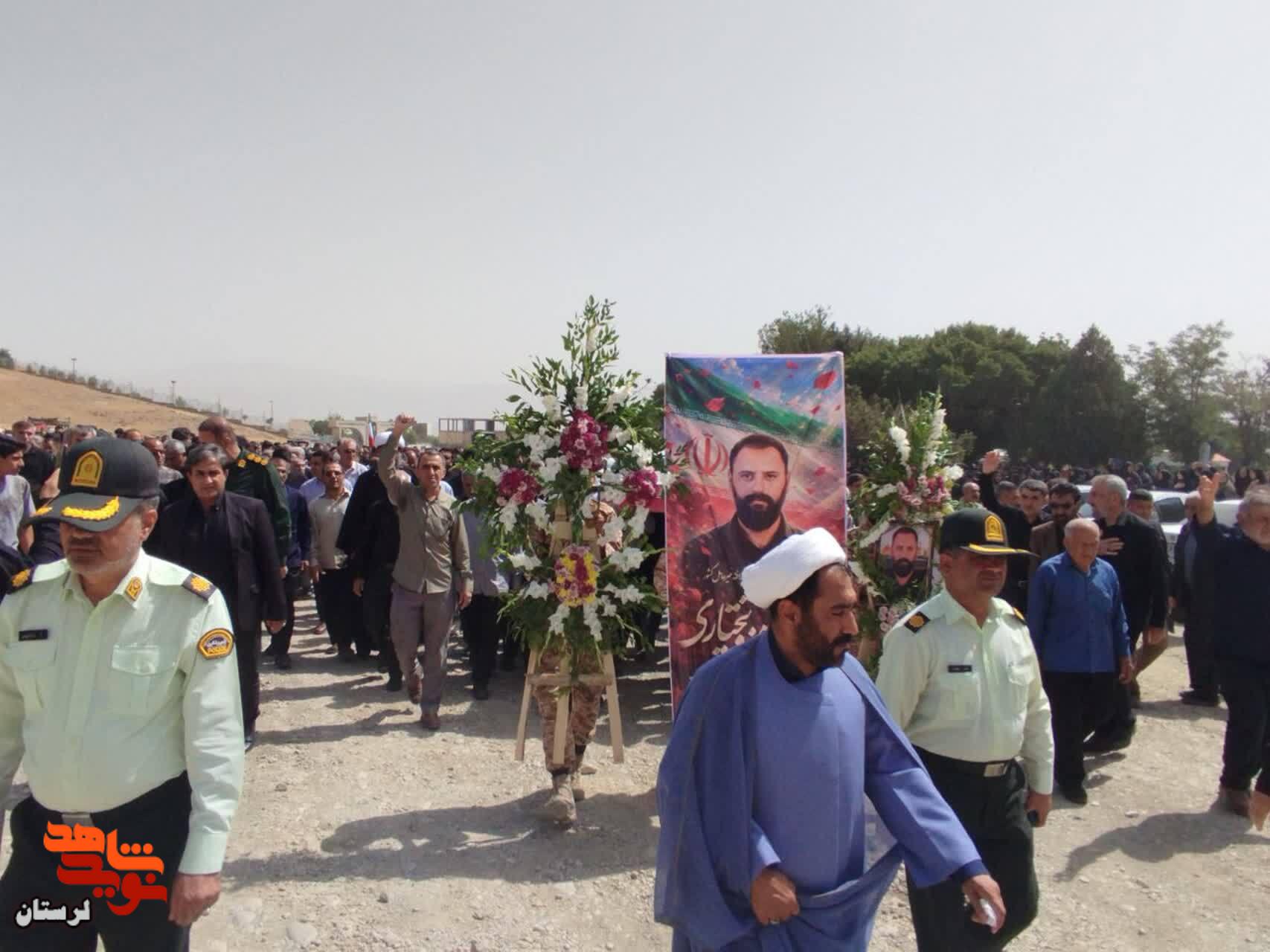 پیکر شهید «احسان ماهرو بختیاری» در گلزار شهدا دورود آرام گرفت