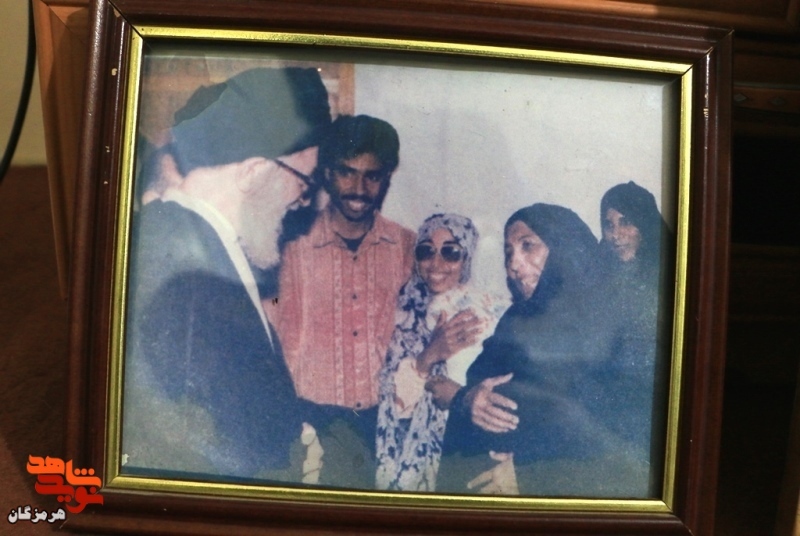ی ی