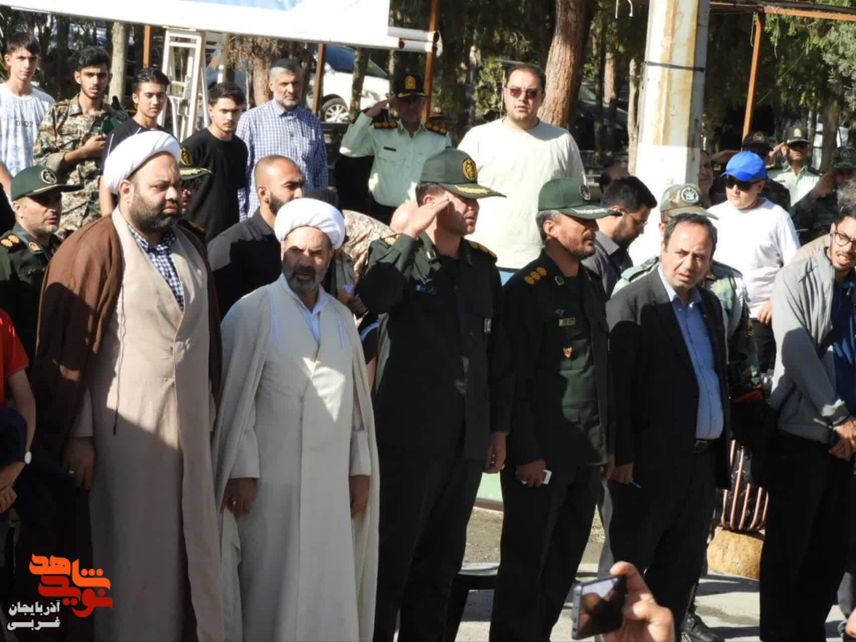 مراسم «میهمانی لالهها» در گلزار شهدای ارومیه مراسم «میهمانی لالهها» در گلزار شهدای ارومیه