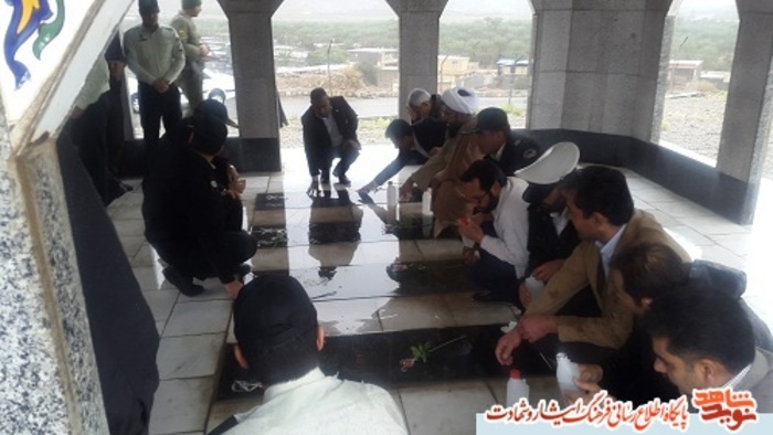 آیین غباروبی گلزار ملکوتی شهدا حاجی آباد بهمن ماه 95