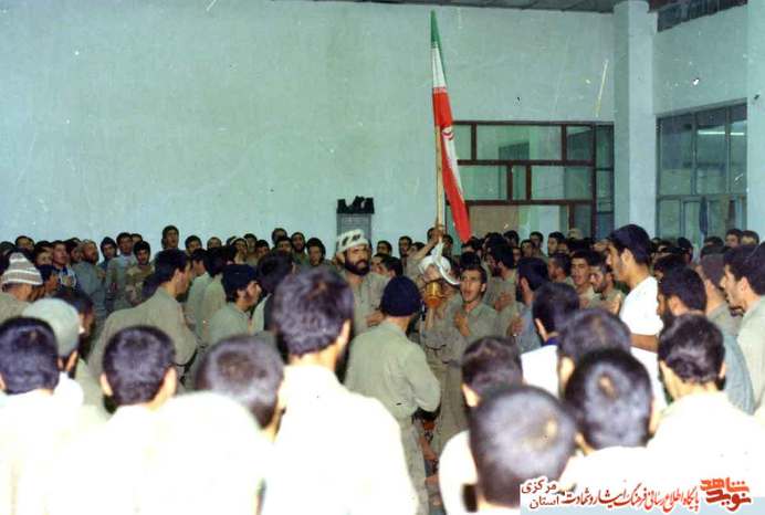 جمعی از رزمندگان استان مرکزی - عزاداری حسینی - مداح شهید یعقوب علی صیدی