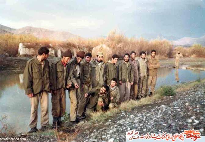 از چپ: شهید عباس حبیبی - رحیم توسلی - محمود عارفی - موسی مطهری - صادق اصفهانی - سید عباس هدایتی - سید مرتضی شاهرخی - یوسف فکری - محسن تمیزی