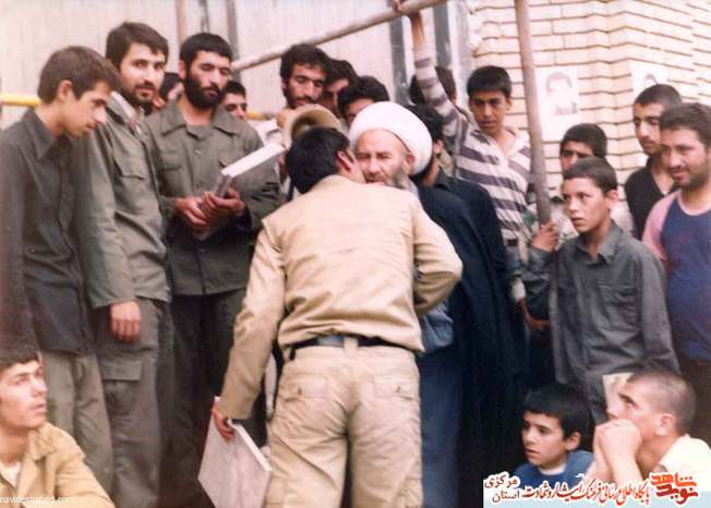 جمعی از رزمندگان ساوه - بانه 1360