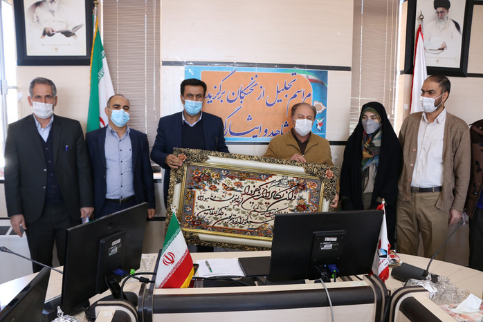 مراسم تجلیل از نخبگان شاهد و ایثارگر