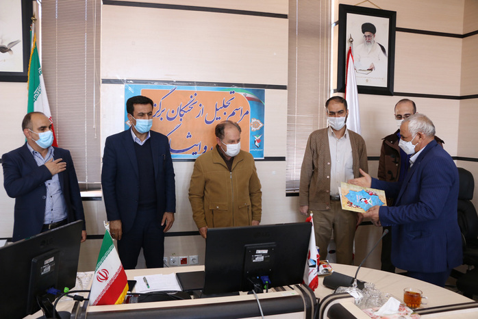 مراسم تجلیل از نخبگان شاهد و ایثارگر