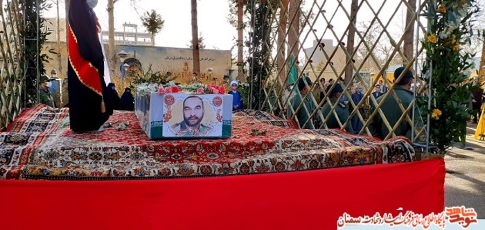مراسم تشییع پیکر مطهر رزمنده دفاع مقدس، جانباز مدافع حرم و شهید جستجوگر محمود حاجیقاسمی -چهارم اسفند ۹۹ شهر بسطام
