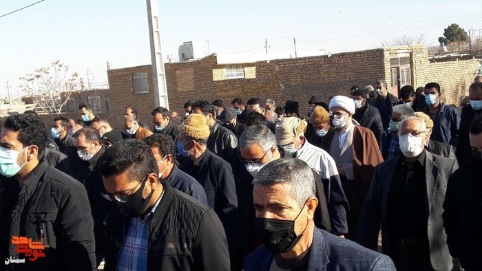 مراسم خاکسپاری پدر گرامی شهید والامقام حجتالله صادقی - یکم دیماه ۱۴۰۰ روستای محمدآباد شهرستان میامی