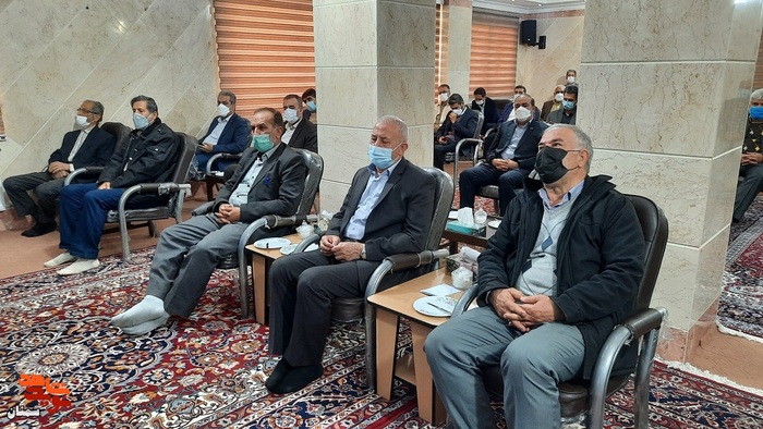 دیدار مسئولان و خانوادههای معزز شهدا با نماینده ولی فقیه در استان سمنان - بیست و دوم اسفندماه ۱۴۰۰ دفتر نماینده ولی فقیه در استان سمنان