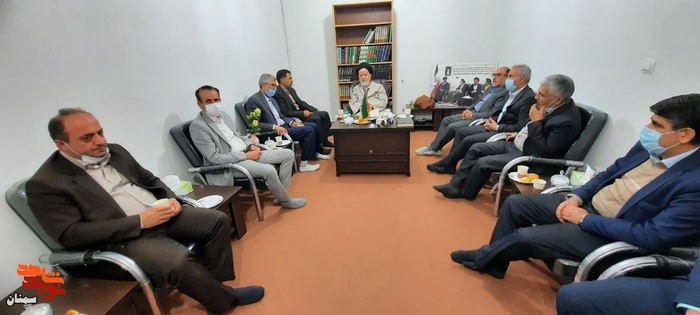 دیدار مدیران بنیاد شهید شهرستان و استان سمنان با آیتالله شاهچراغی نماینده مردم استان در مجلس خبرگان رهبری - بیست و سوم اسفند ۱۴۰۰ دفتر نماینده مجلس خبرگان رهبری در سمنان