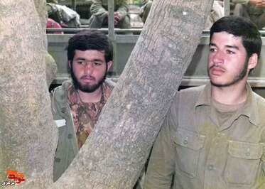 از چپ: حسن مرادی - محمود زندوکیلی