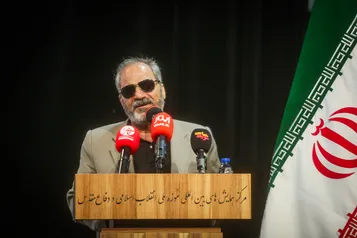 همسران جانبازان بصیر، همسفران صبور سال‌های زندگی آنان هستند